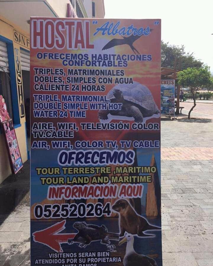 Hostal Albatros San Cristóbal 外观 照片